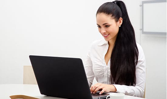 woman-at-laptop